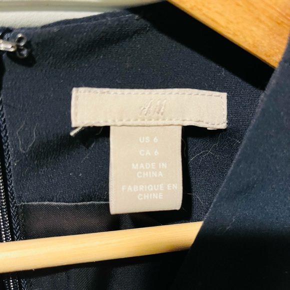 H&M jumpsuit NWOT - Picture 4 of 4